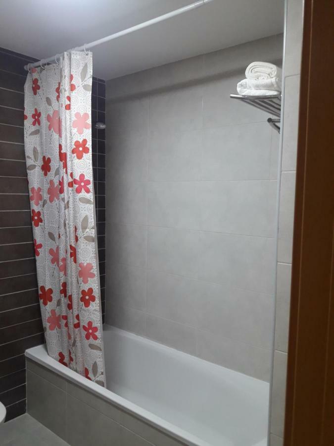 Apartamento ÁTICO Apartment Valdepenas Bagian luar foto